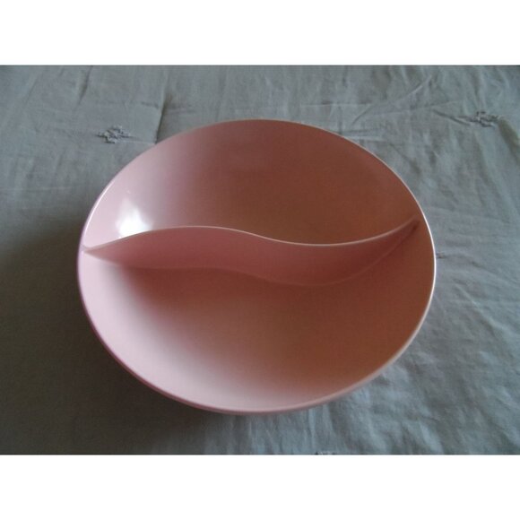 Mar-Crest Melmac Divided Serving Bowl Pink 9 1/2" Vintage Mid-Century Modern - Picture 1 of 9